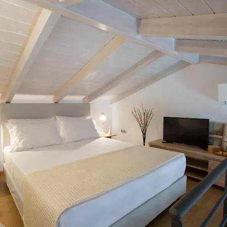 Aloft Luxury Lefkada - Heated Pool Vilă Apolpaina