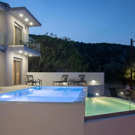 Aloft Luxury Lefkada - Heated Pool Lefkia Villa